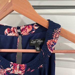 Brand-(Love Reign) size Large